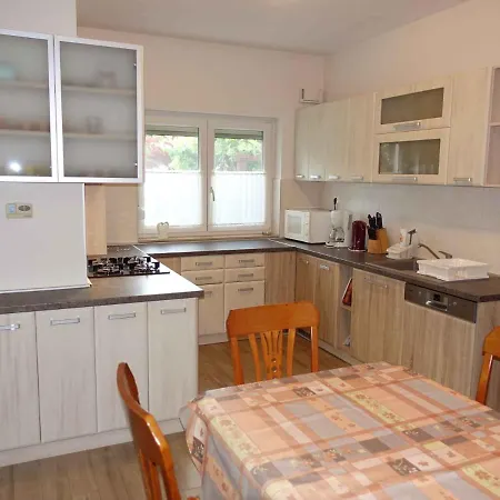 In - Balaton 40474 * Zamárdi