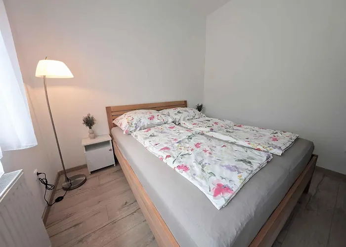 In - Balaton 40474 Apartamento Zamárdi