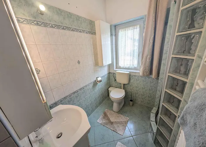 In - Balaton 40474 Zamárdi