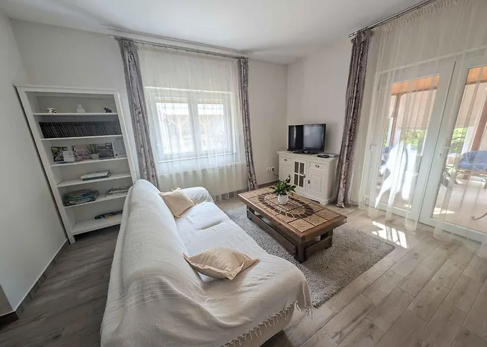 In - Balaton 40474 Apartamento
